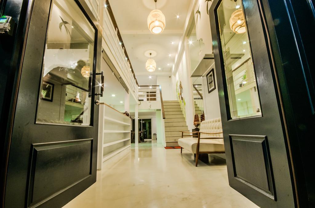Pier 49 Hostel Bangkok Ngoại thất bức ảnh