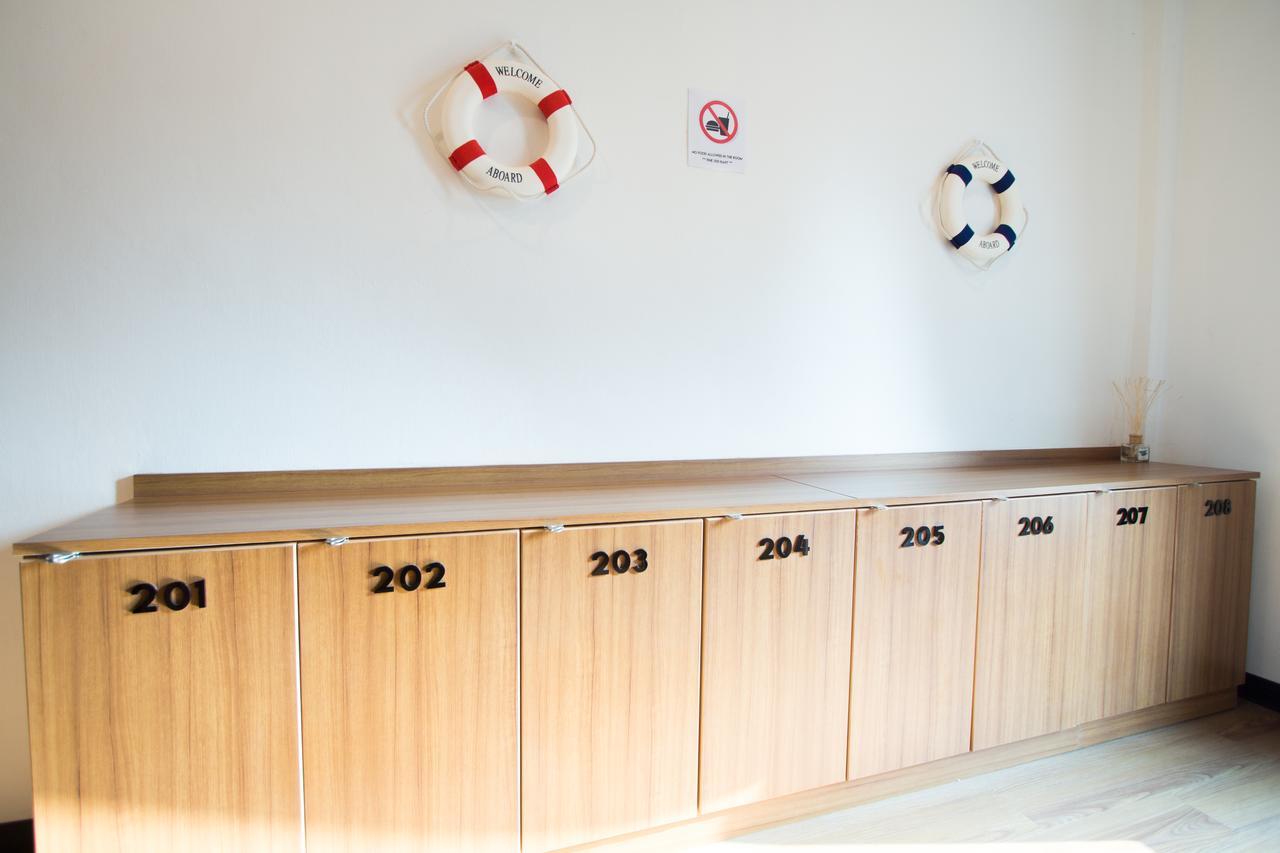 Pier 49 Hostel Bangkok Ngoại thất bức ảnh
