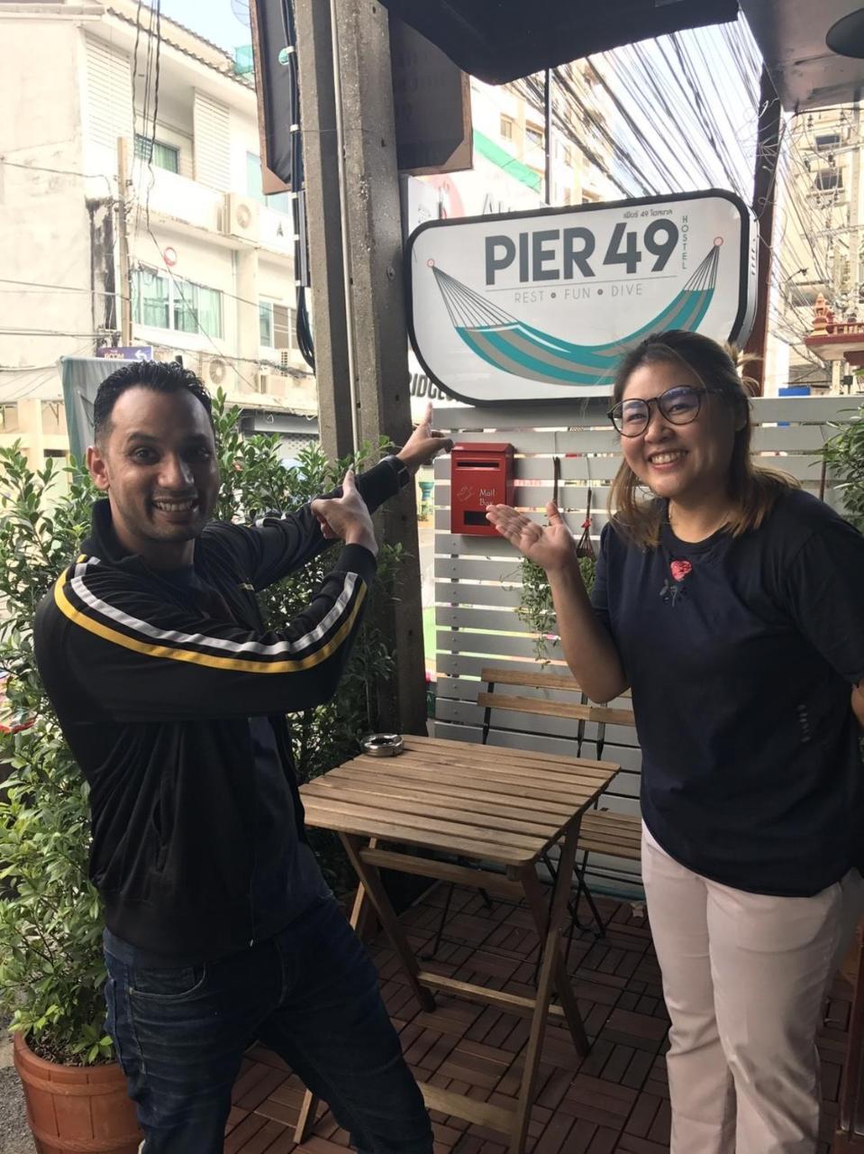 Pier 49 Hostel Bangkok Ngoại thất bức ảnh